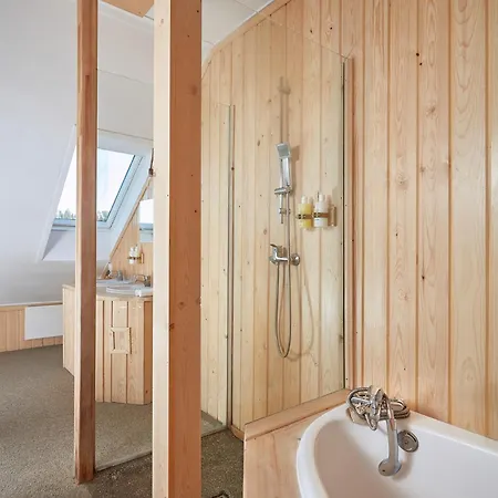 Noname I فيلة Łapsze Niżne