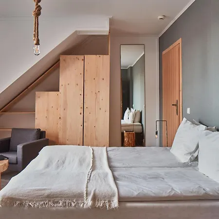 Villa Noname I